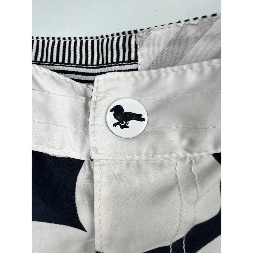 Modern Amusement Board Shorts Mens XL White Navy Reversible Polka Dot Bird